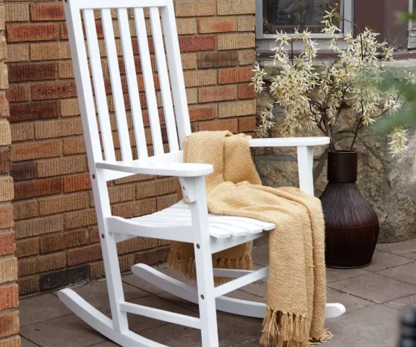 White Color Patio Rocking Chair For Outdoor Area Sitting in Dubai