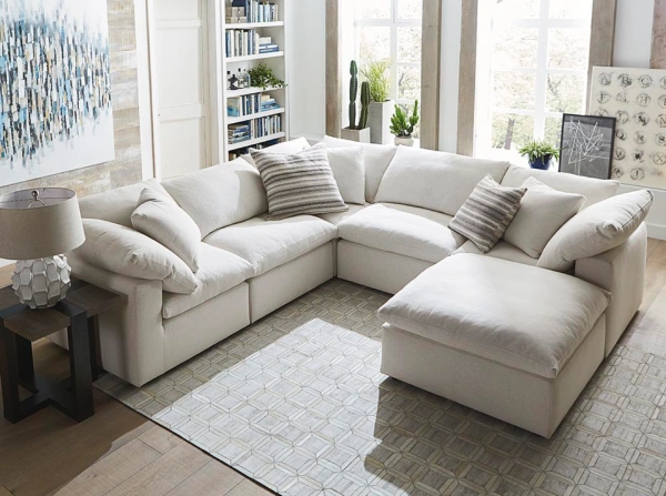 White Color U-spade Sofa for your space in Dubai